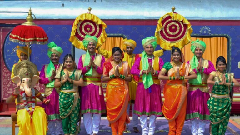 Deccan Odyssey – Indian Sojourn